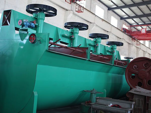 選礦設(shè)備:超細(xì)磨粉機(jī)技術(shù)優(yōu)勢以及日常的維修保養(yǎng)